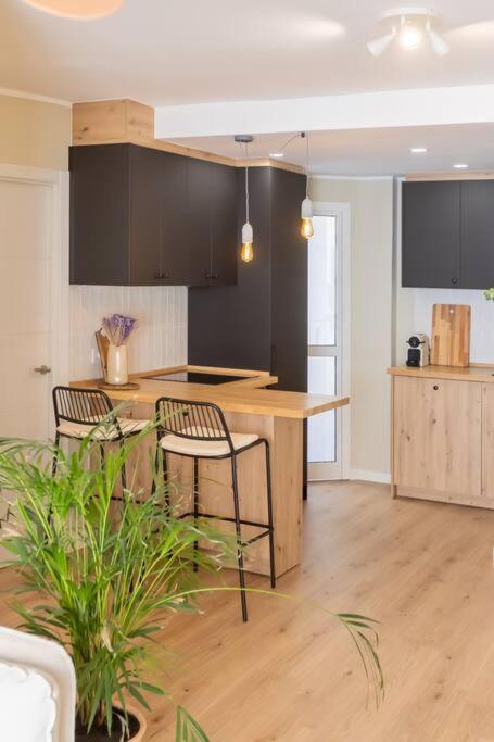 Downtown Flat With 46 Sqm Private Rooftop Terrace Малага Екстер'єр фото